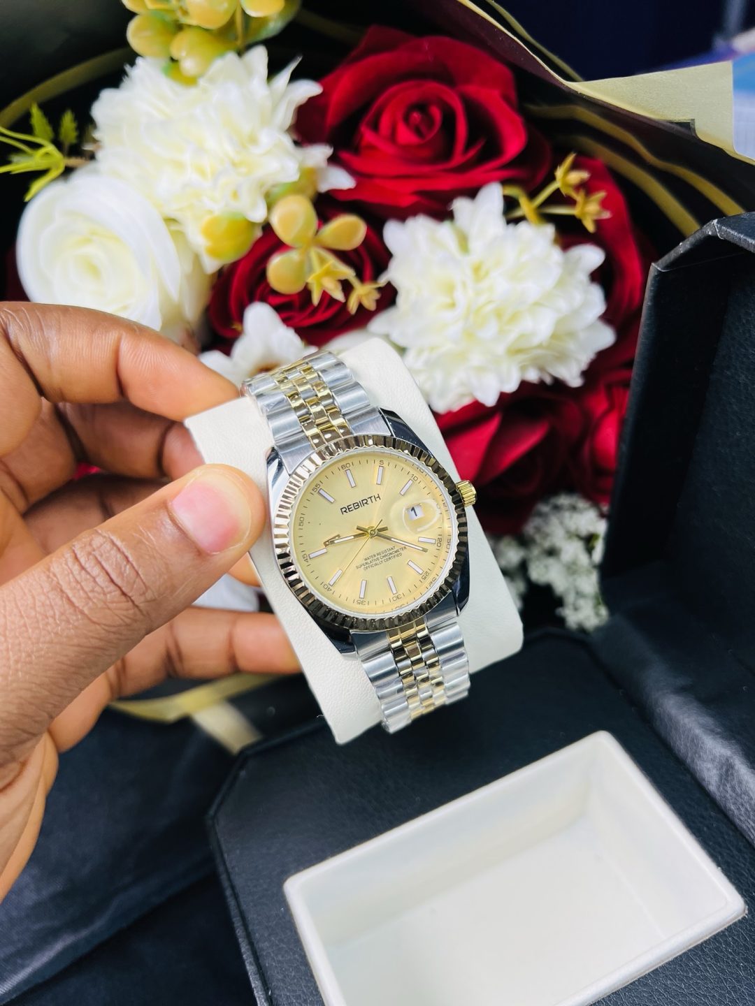 Rebirth two toned gold face watch - Image 2