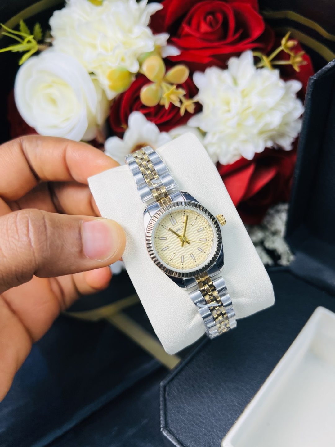 Rebirth two toned female watch - Image 2