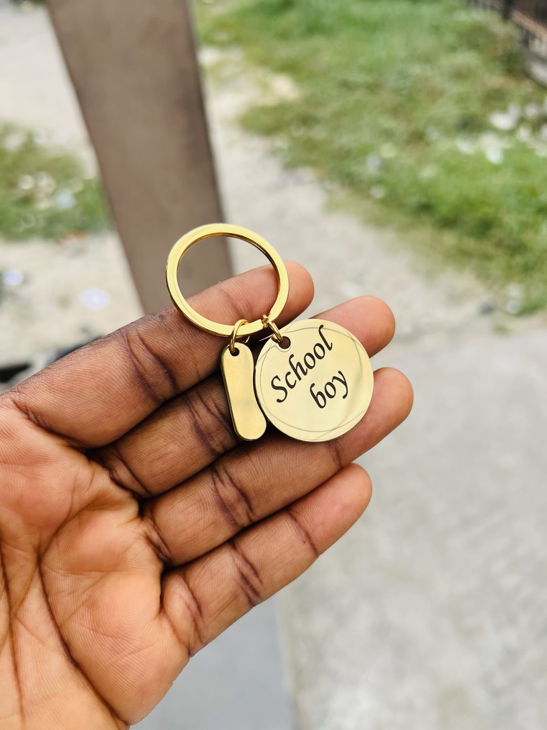 Engraved Gold circular key holder
