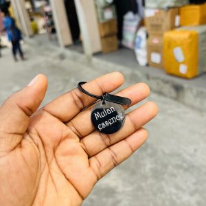Engraved picture and text black key holder