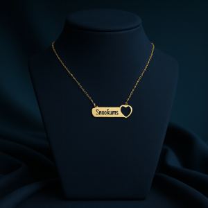 Engraved female necklace with open heart