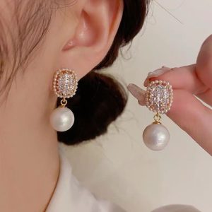 Korean statement earring 036