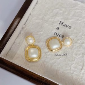 Korean statement earring 034