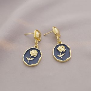 Korean statement earring 026