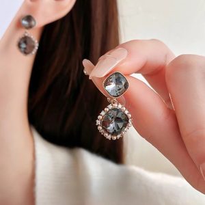 Korean statement earring 077