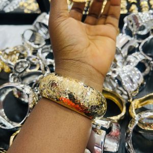 Chunky bracelet 013