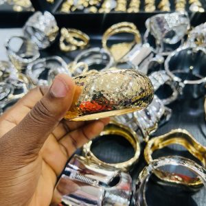 Chunky bracelet 013