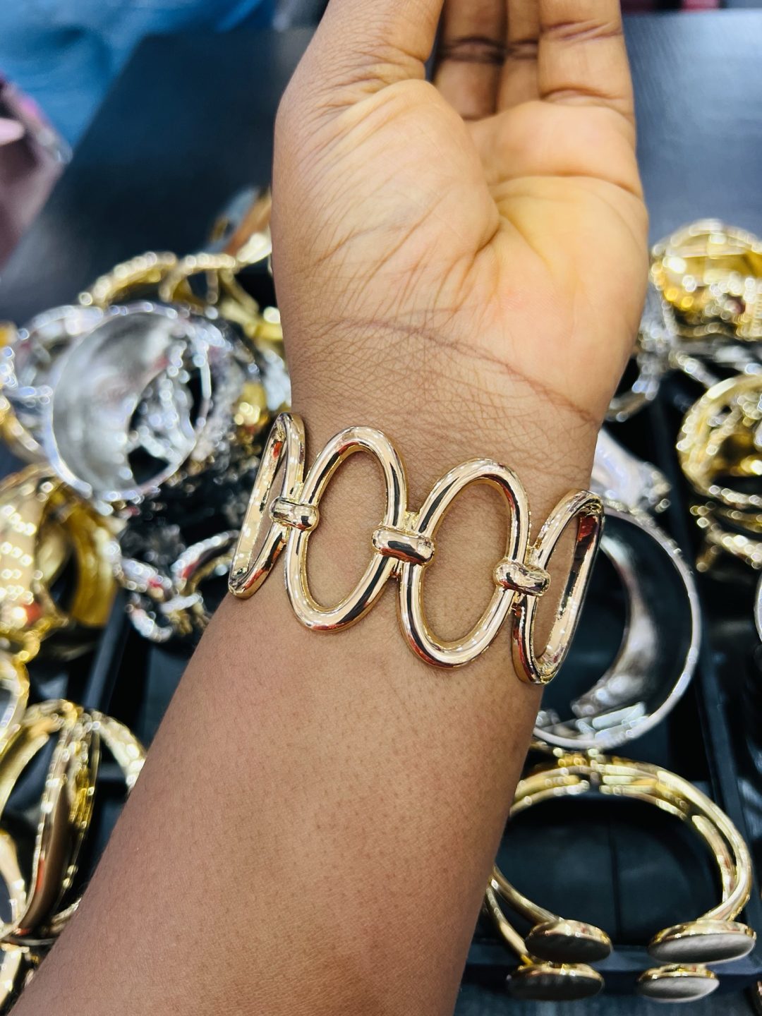 Chunky bracelet 016