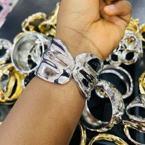 Chunky bracelet 012