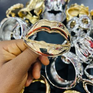 Chunky bracelet 010