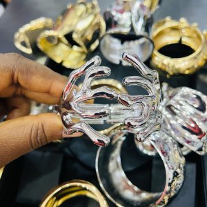 Chunky bracelet 007