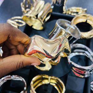 Chunky bracelet 001