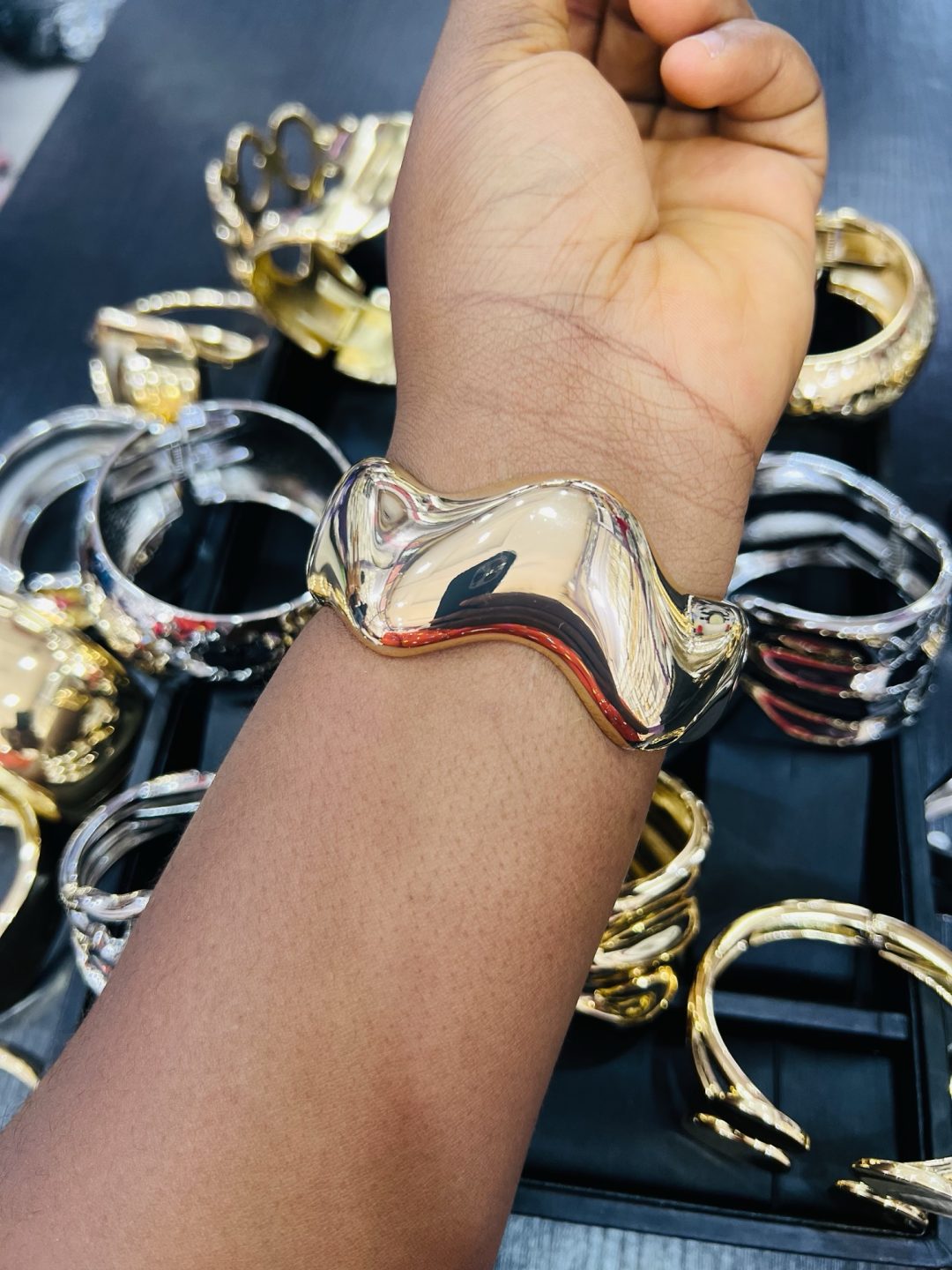 Chunky bracelet 001