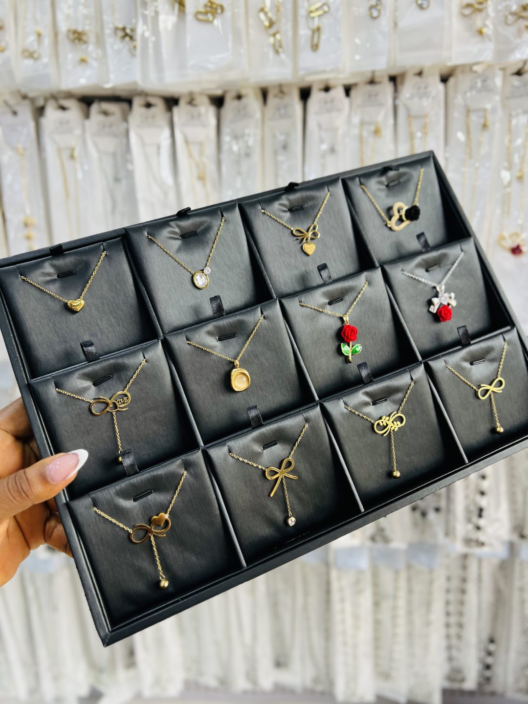 A dozen of stainless steel necklaces (12pcs)