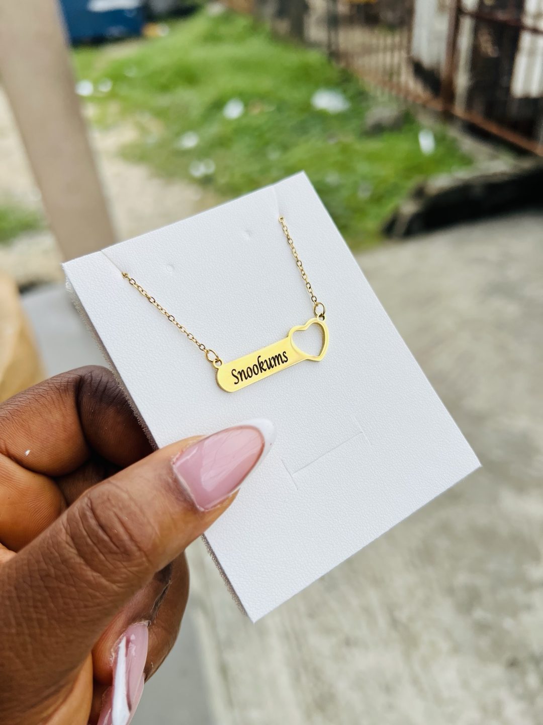 Engraved female necklace with open heart - Image 2