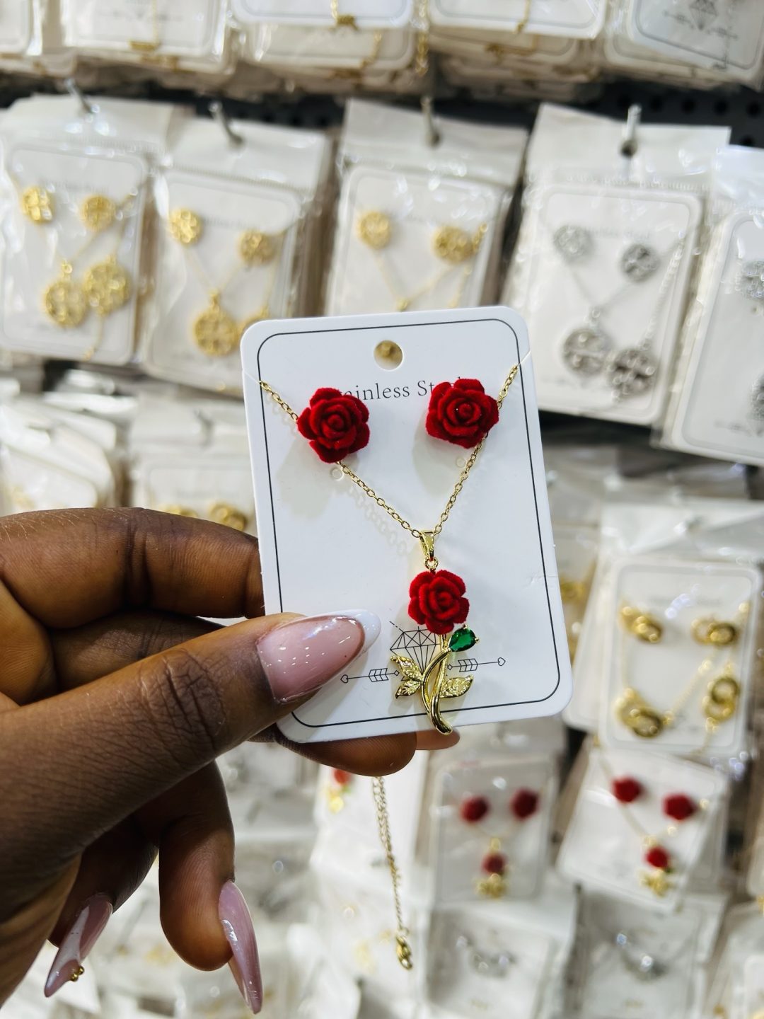 Steel rose necklace and earrings - Image 2