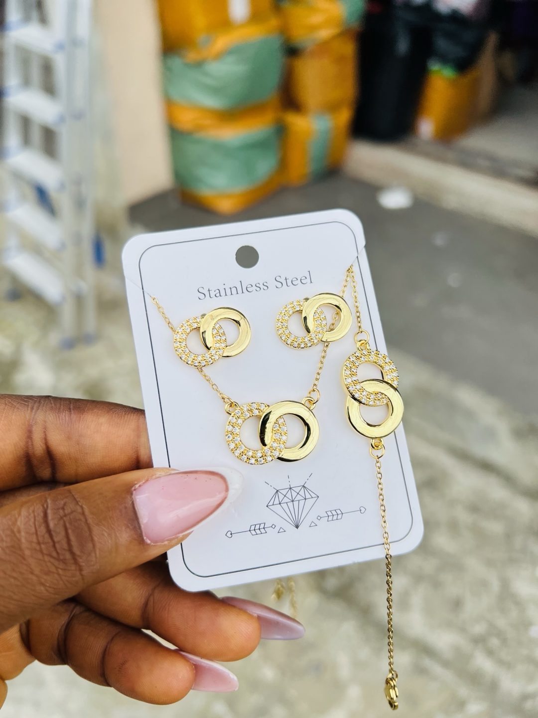 Gold twisted complete set - Image 2