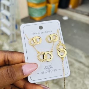 Gold twisted complete set