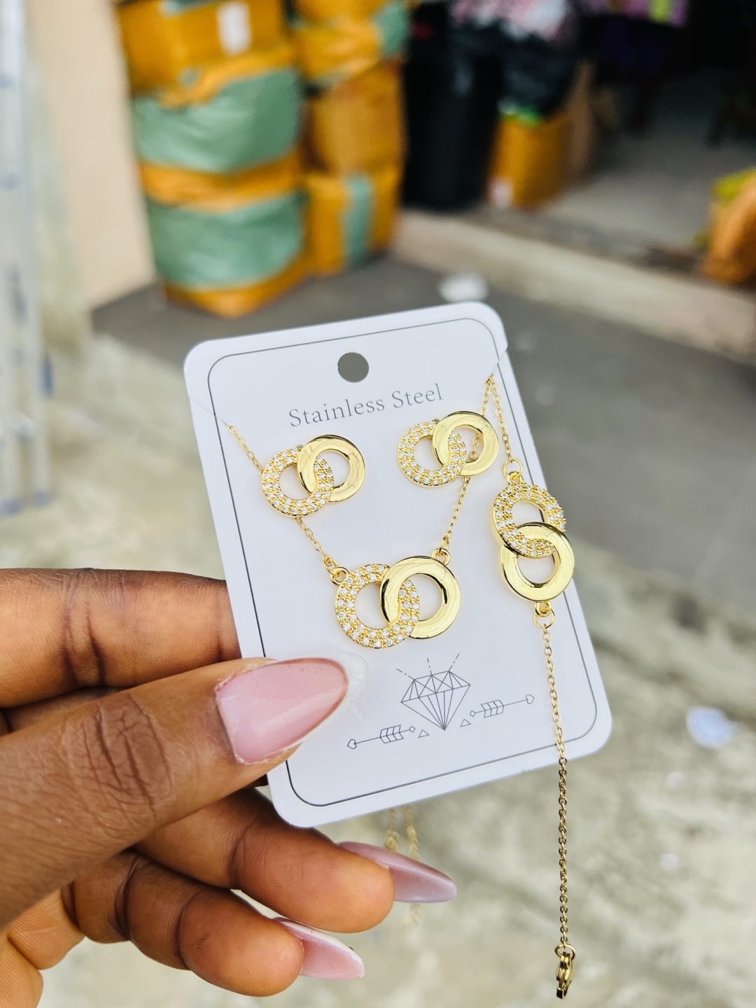 Gold twisted complete set - Image 3