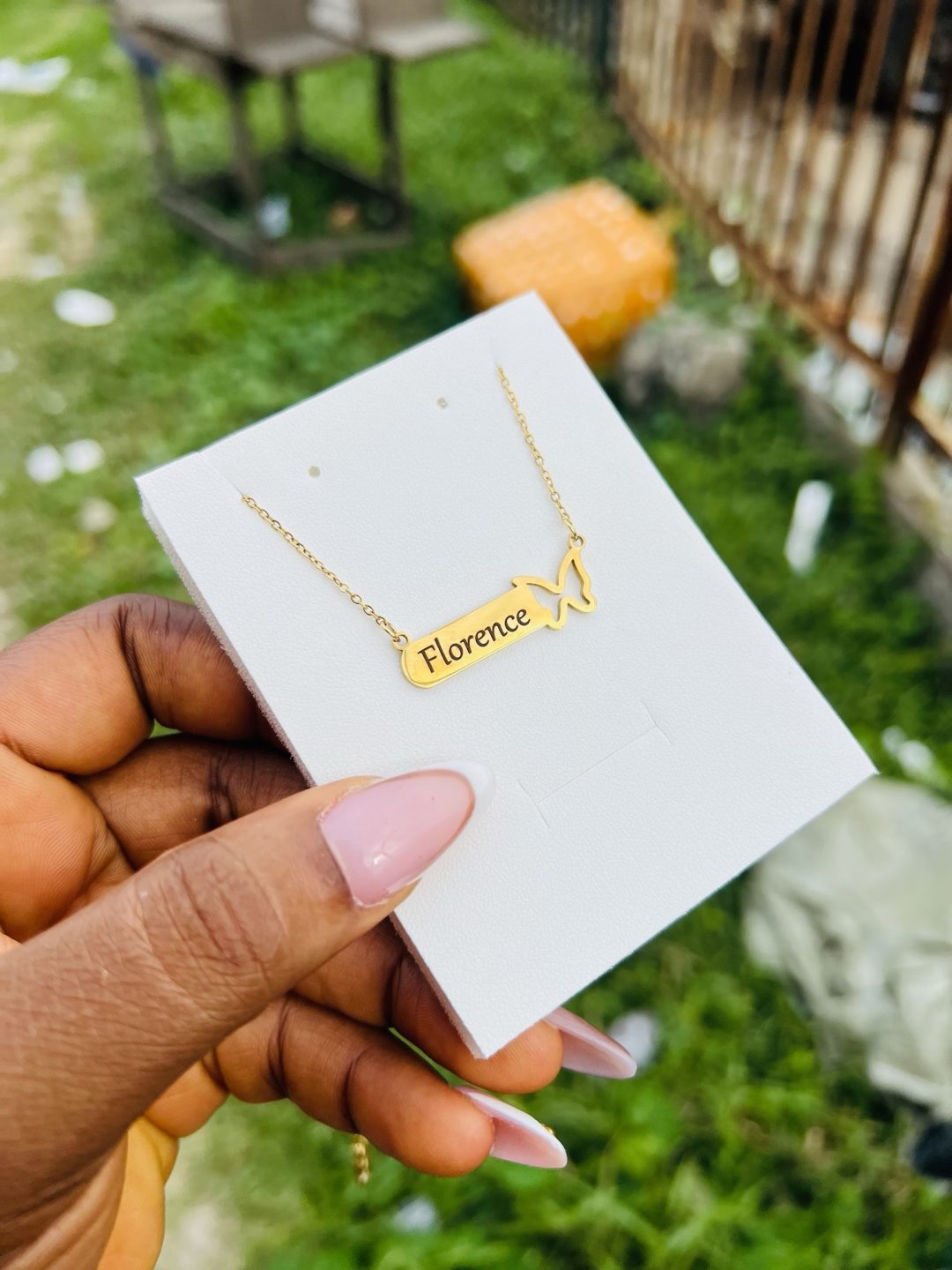 Engraved female butterfly necklace - Image 4