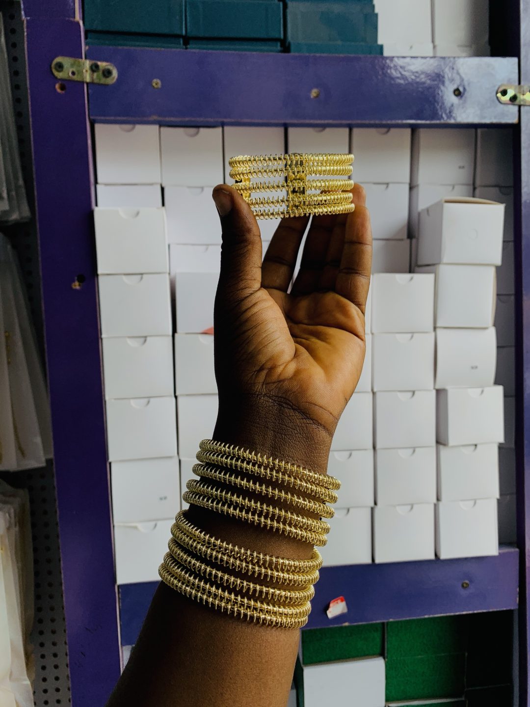 Amiga spring bangle 001 - Image 3