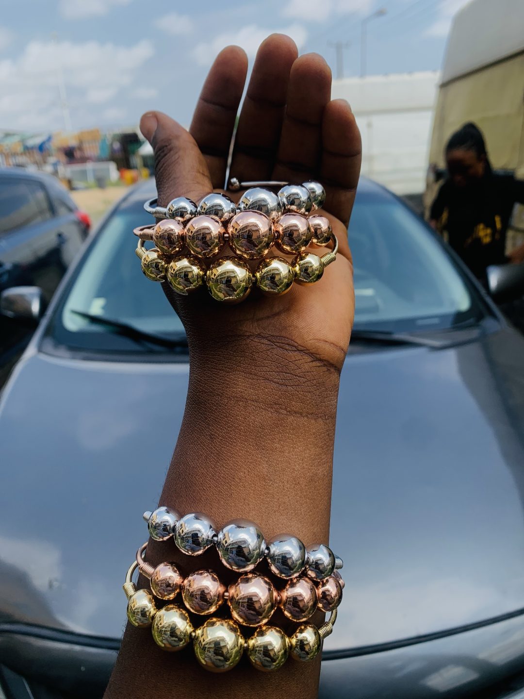 Amiga Ball three Tone bangle 003