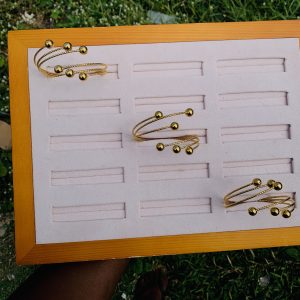 Amiga gold bracelet 006