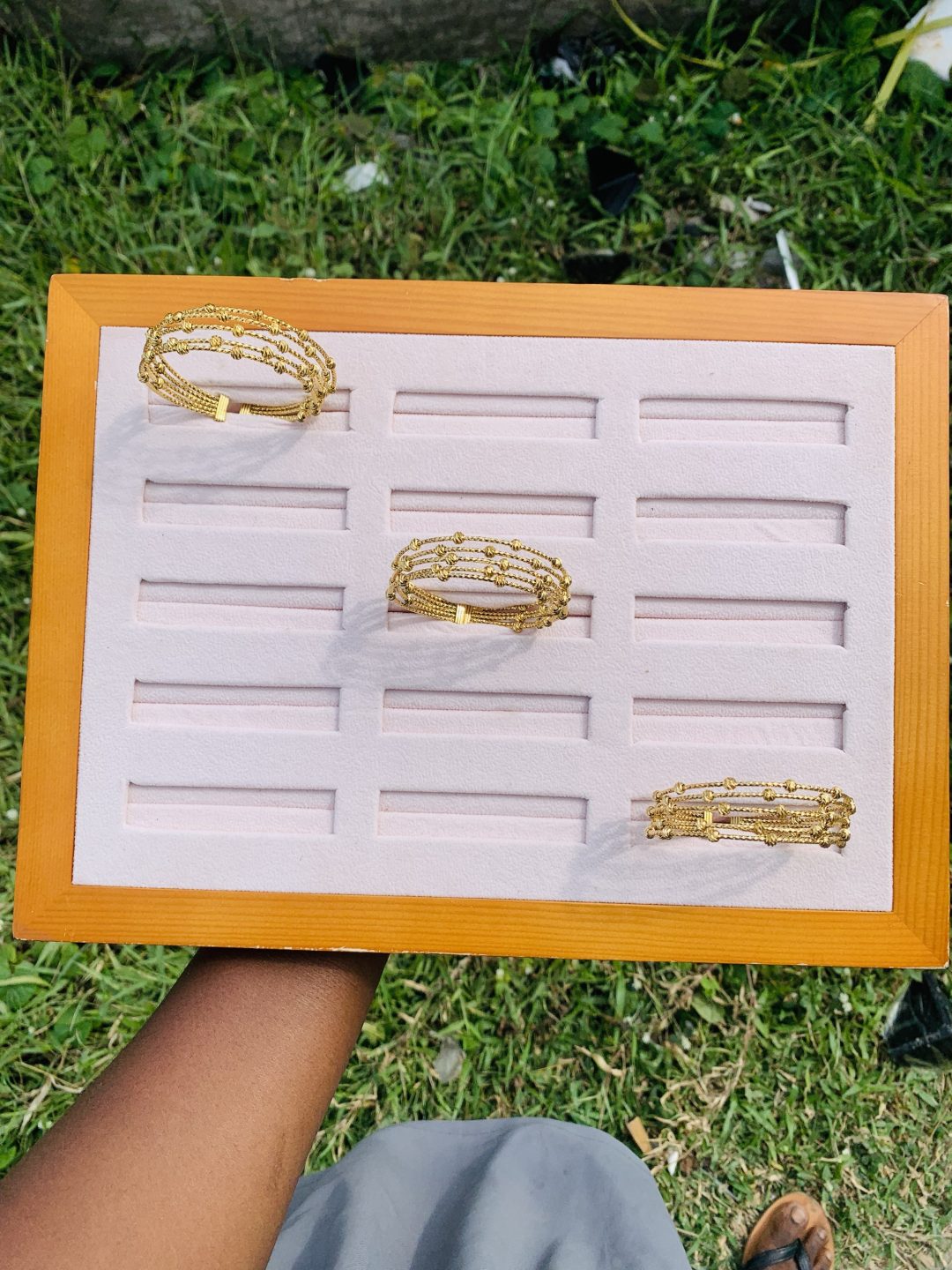 Amiga gold bracelet 007 - Image 6