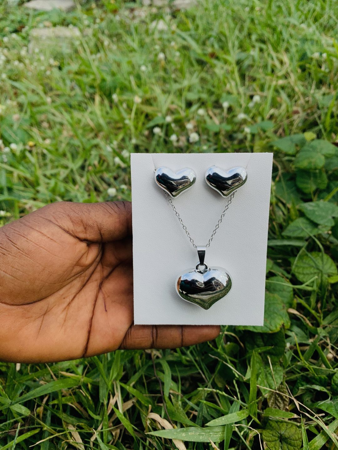 Stainless steel earring and necklace silver set - Image 5