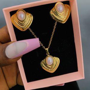 Stainless steel gold set 004