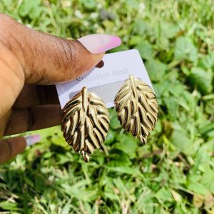 Gold steel earring 015