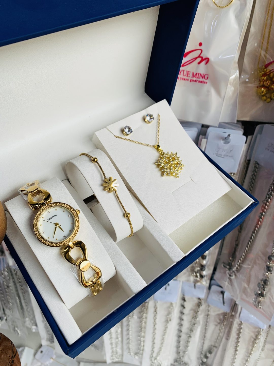 Female watch combo no box!
