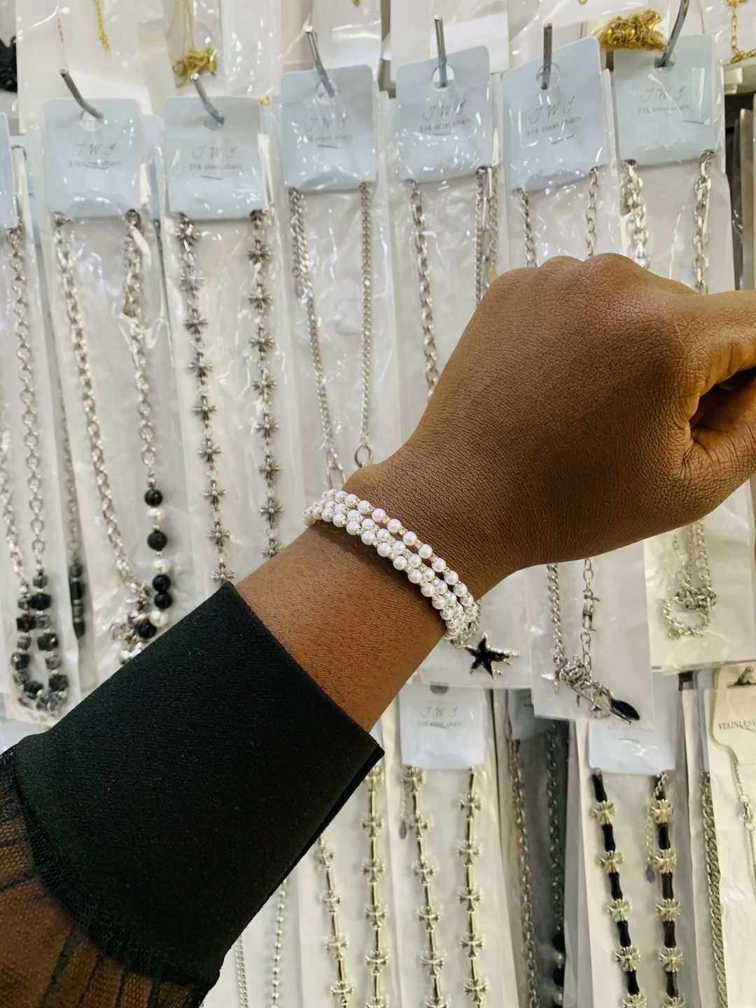 Three roll silver fashion bracelet 003 - Image 4