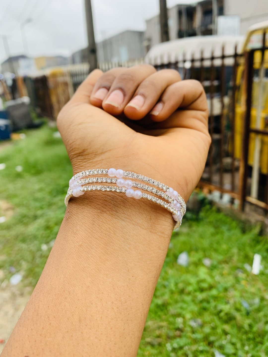 Three roll silver fashion bracelet 002