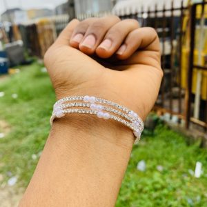 Three roll silver fashion bracelet 002