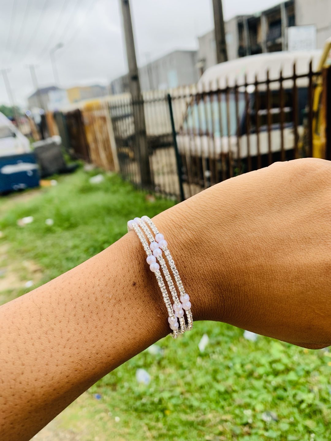 Three roll silver fashion bracelet 002 - Image 3