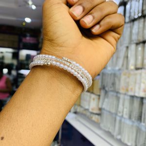 Three roll silver fashion bracelet 001