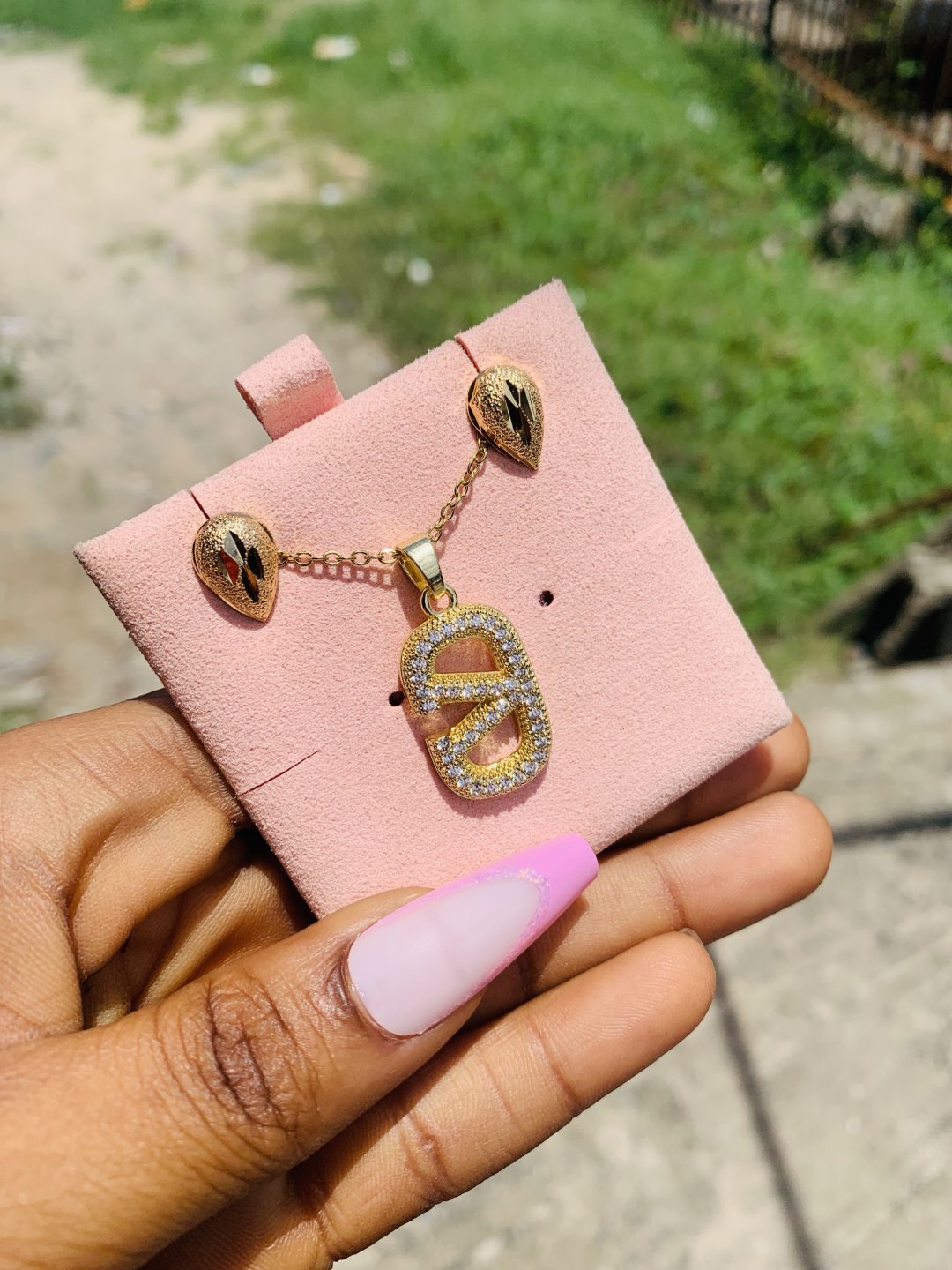 Gold dainty combo with card 010