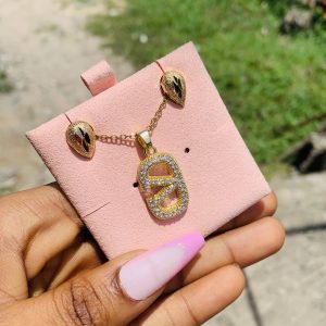 Gold dainty combo with card 010