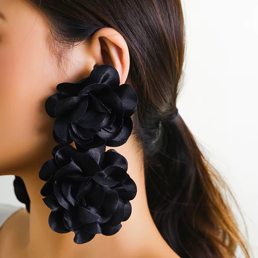 Black double flowery earrings