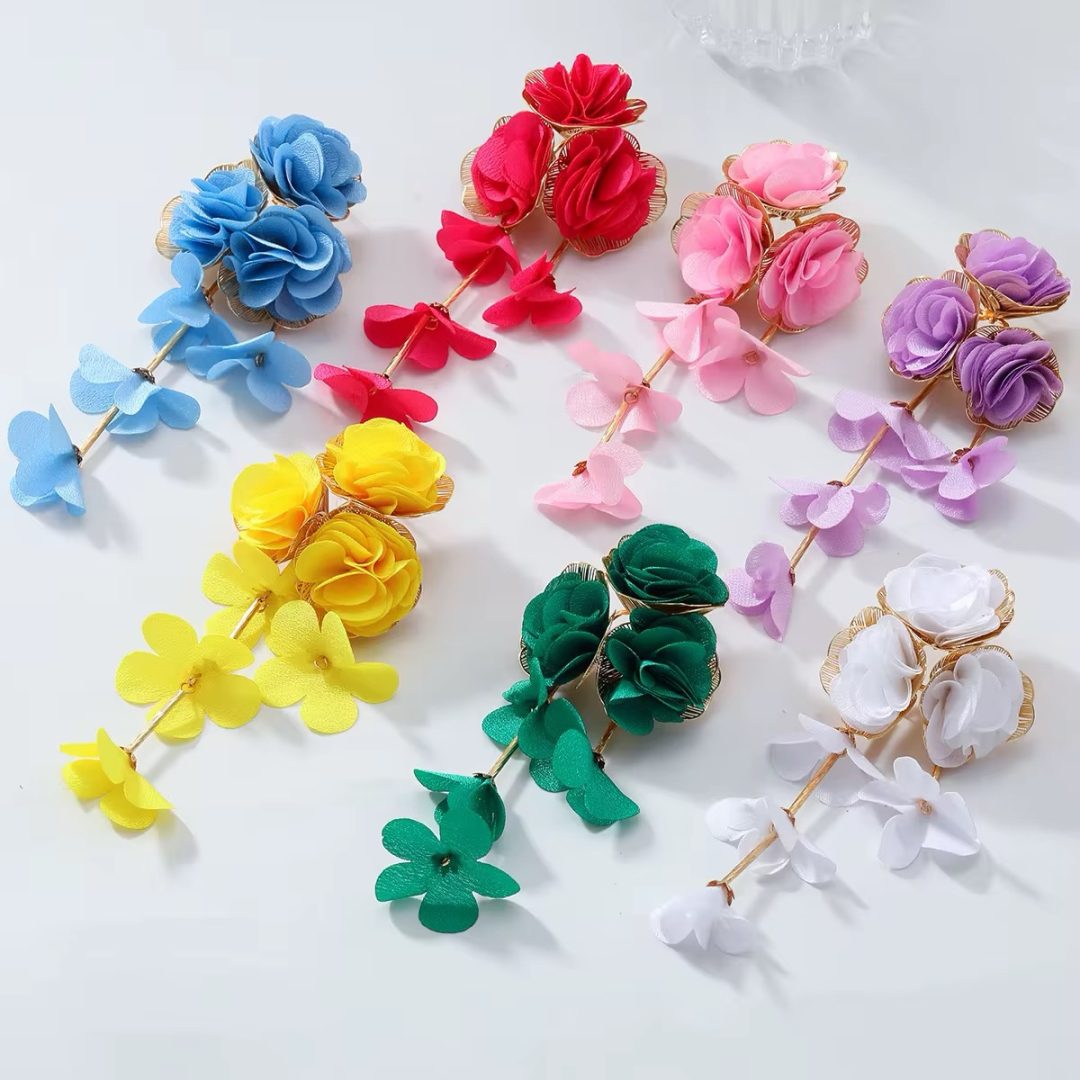 Pink dropping flowery earrings - Image 2