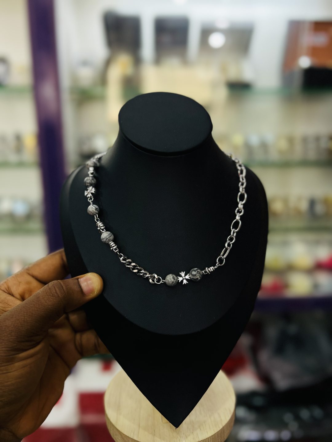 Urban necklace 002 - Image 4