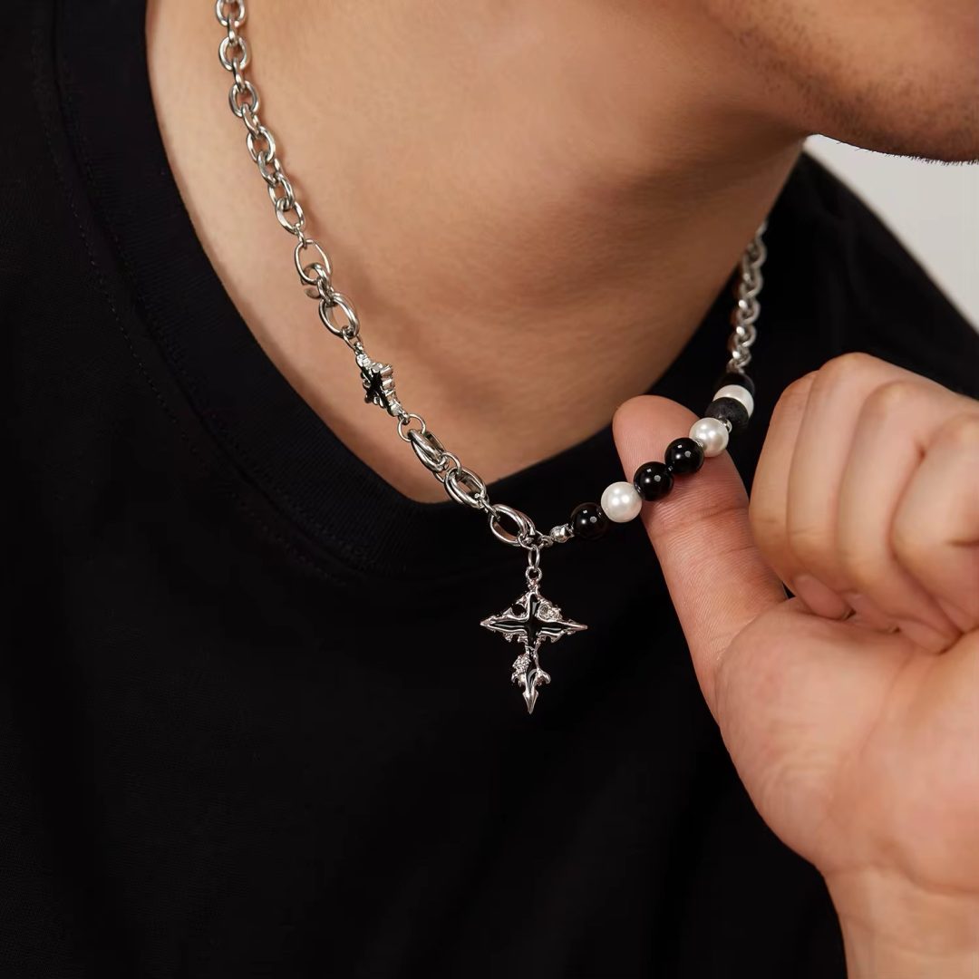 Urban necklace 001