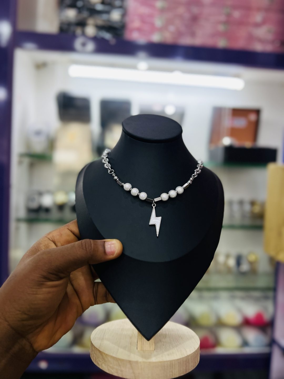 Urban necklace 012 - Image 5