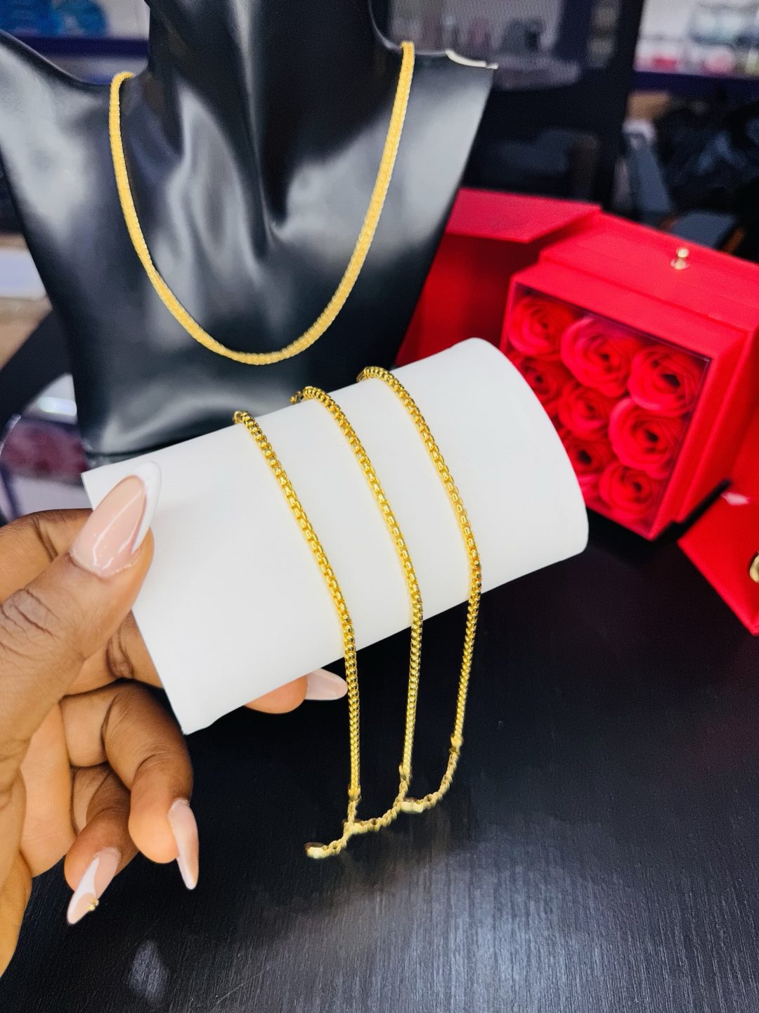 Xuping gold bracelet 013 - Image 3