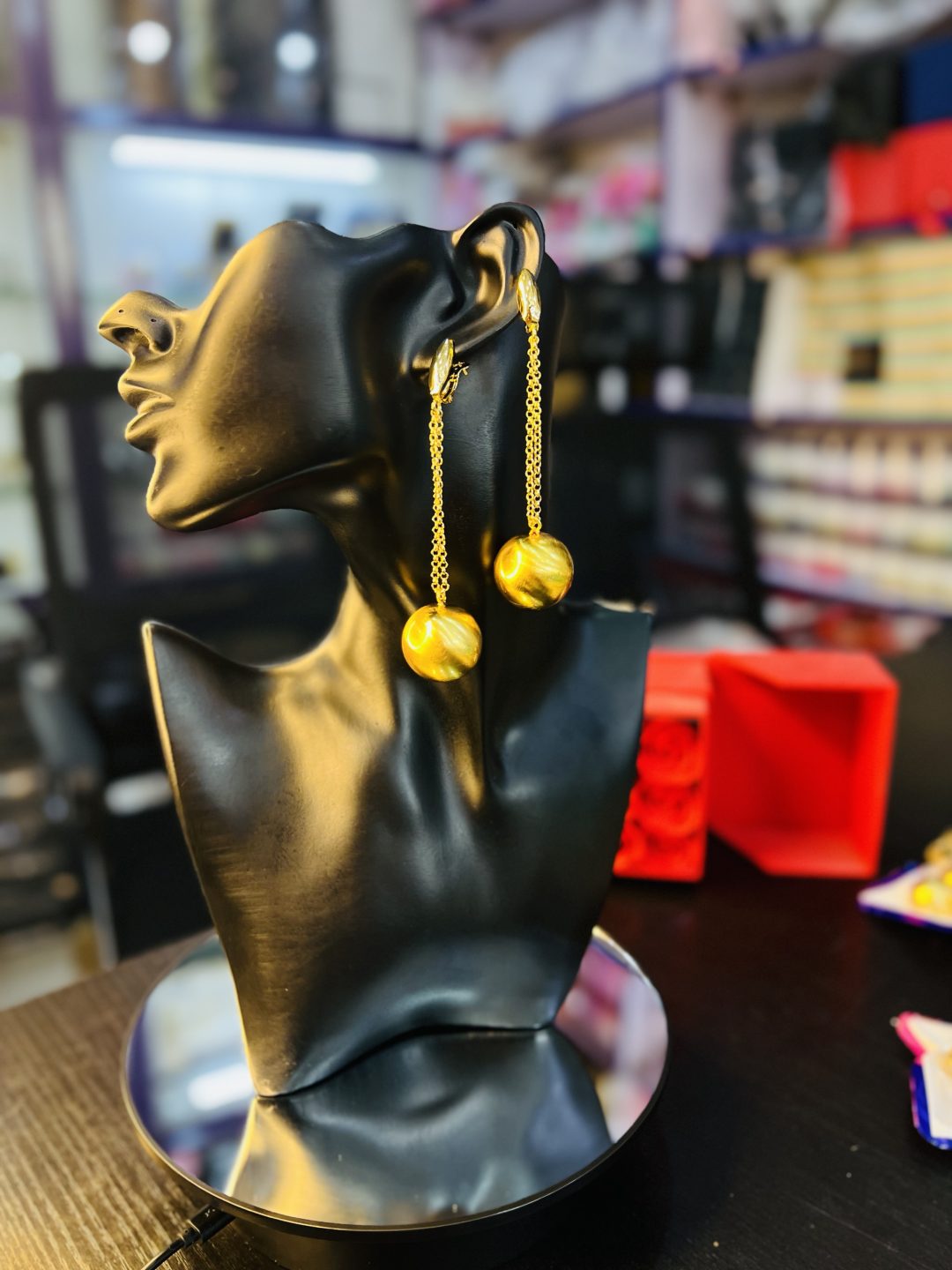 Sunnice gold earrings 002 - Image 3