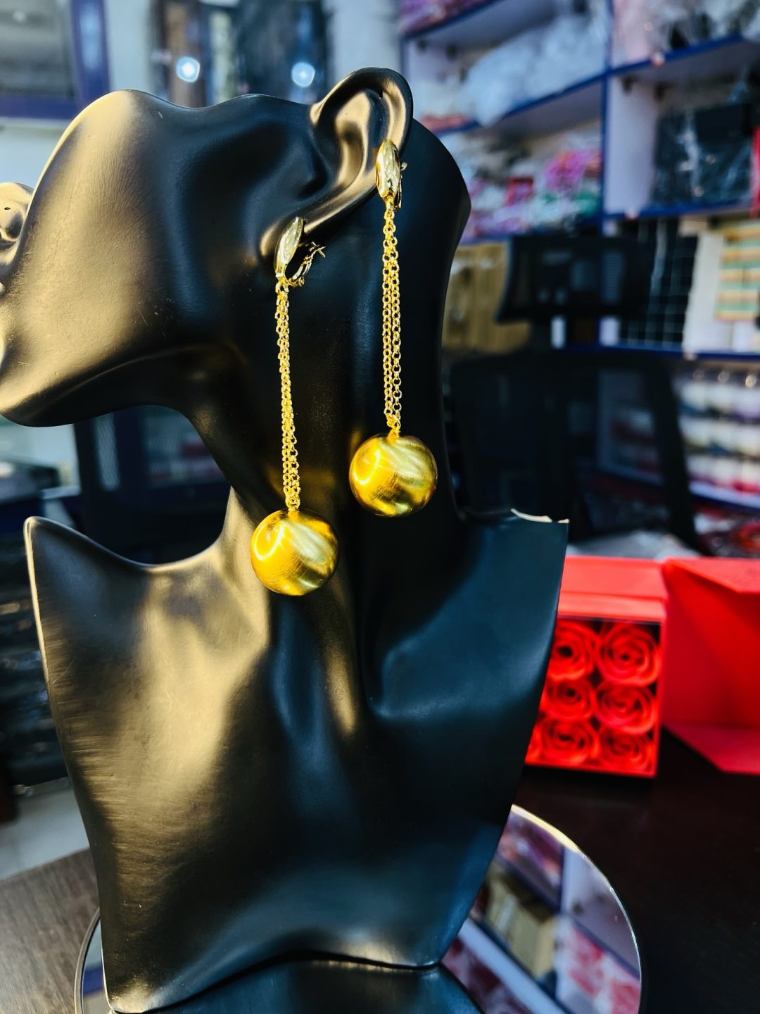 Sunnice gold earrings 002