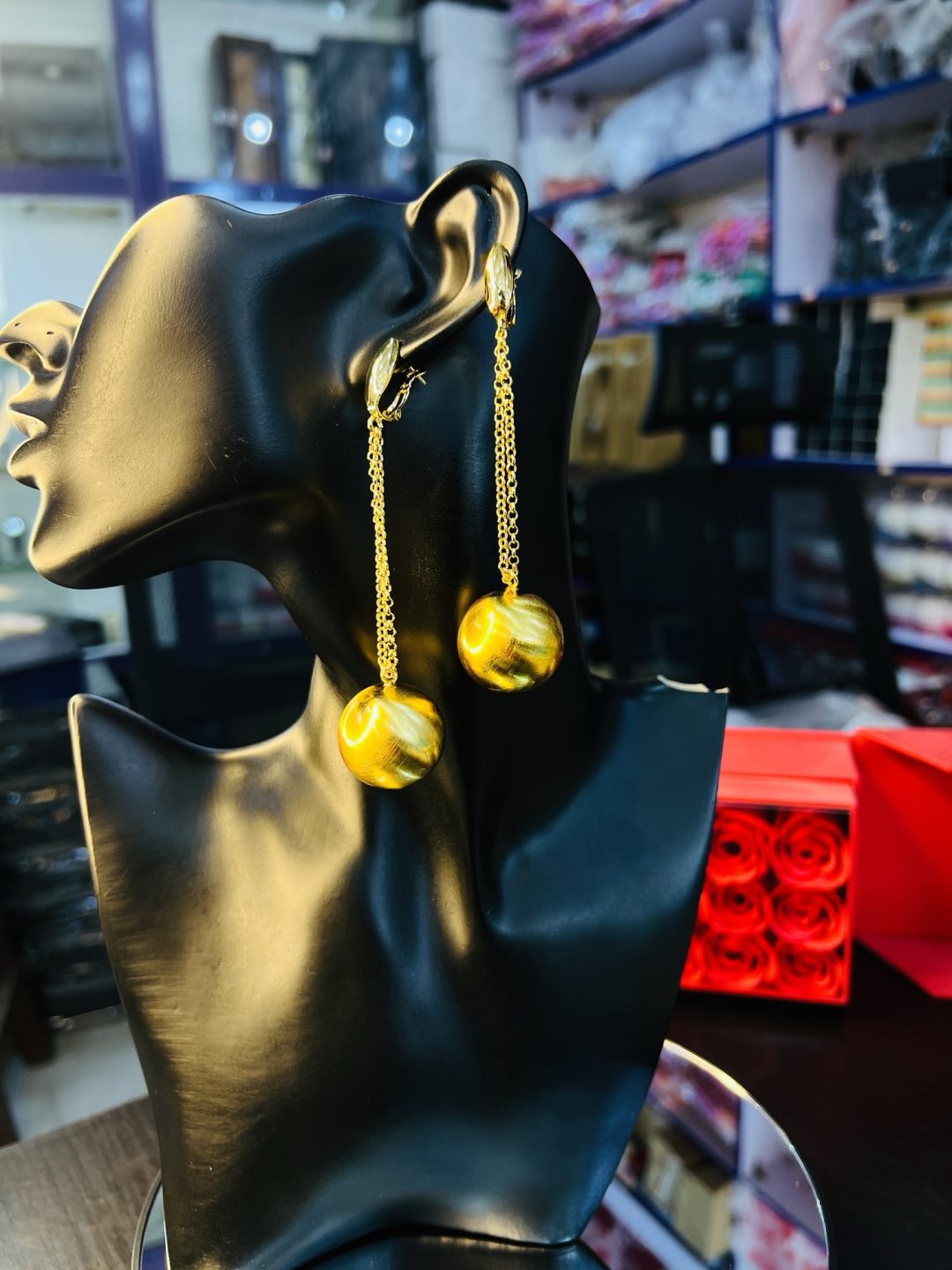 Sunnice gold earrings 002 - Image 2