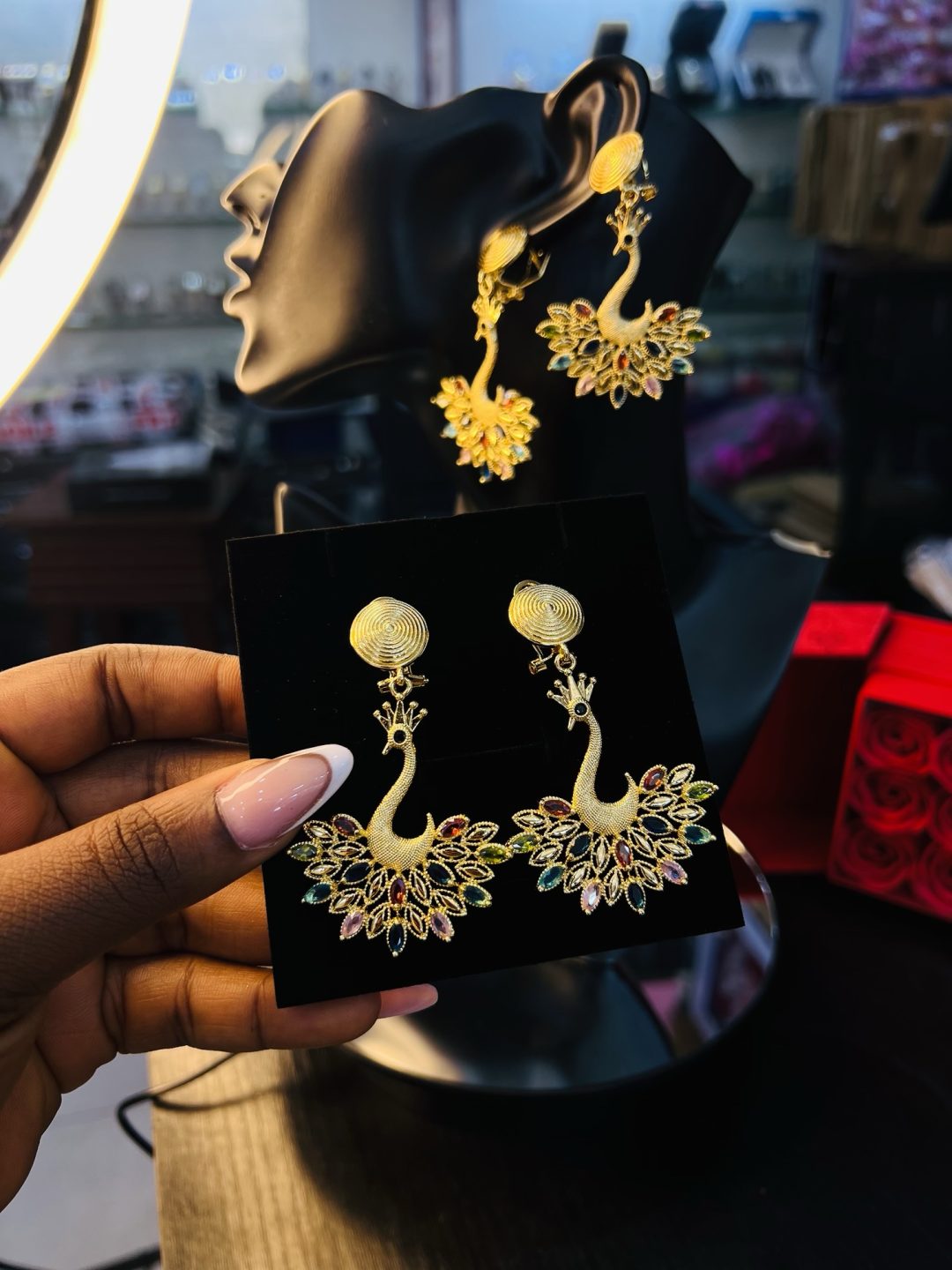 Sunnice gold earrings 003 - Image 4