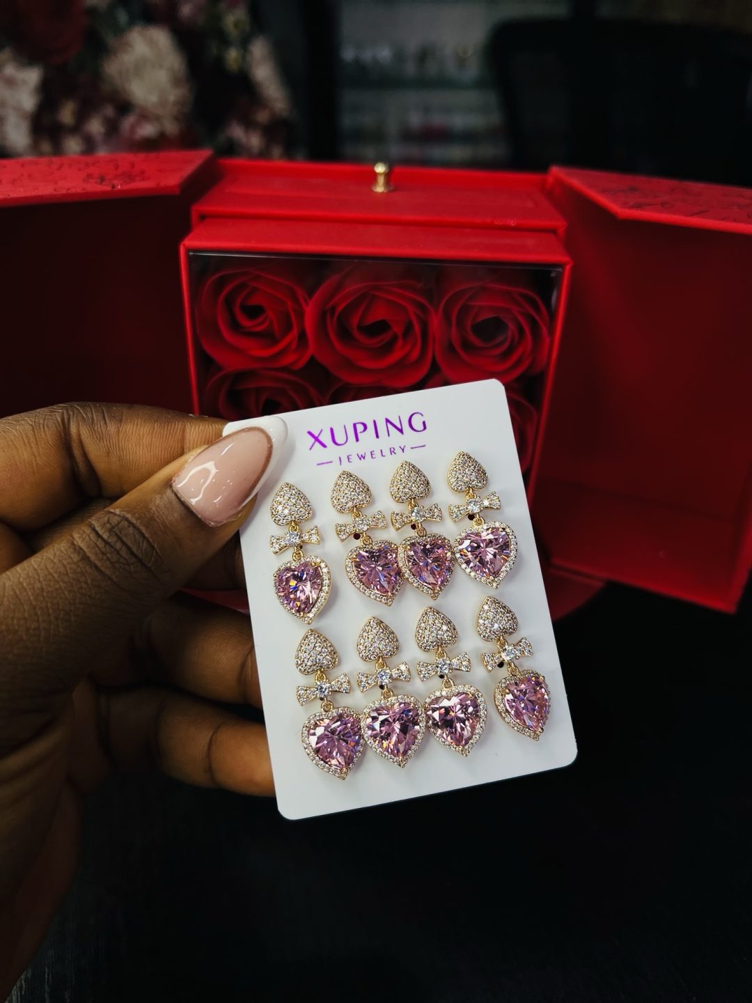 A pair of Xuping pink stone earrings - Image 5